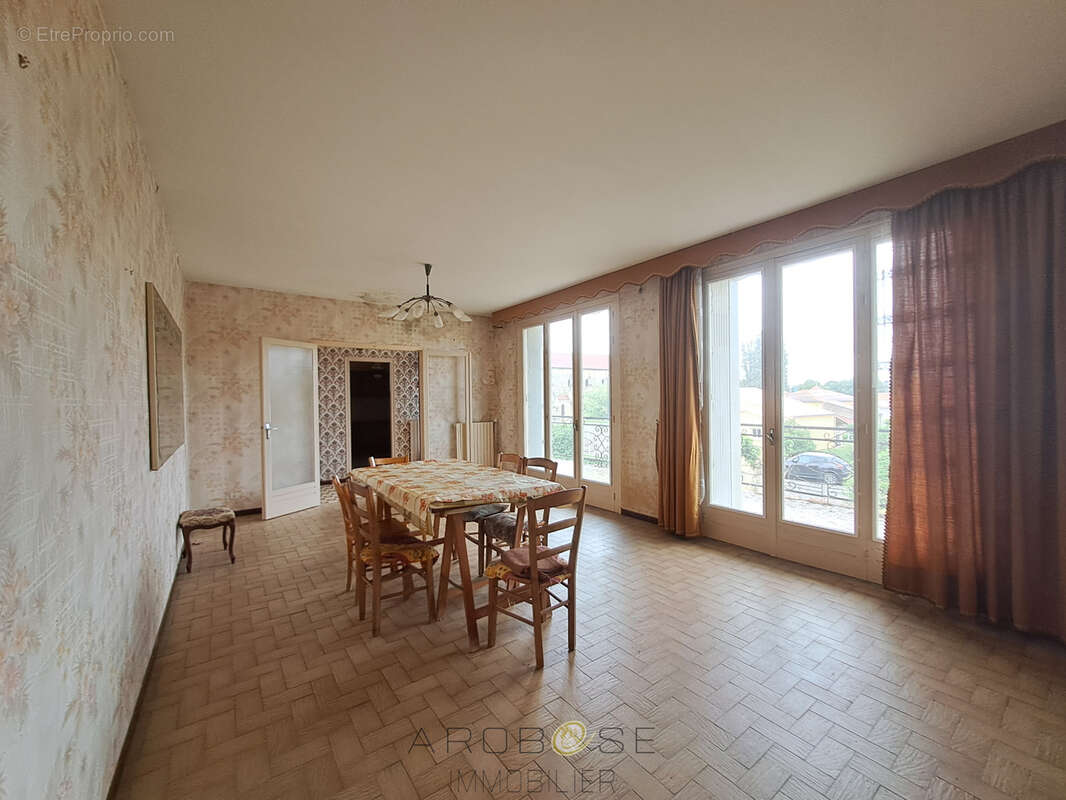 Maison à BUZET-SUR-BAISE