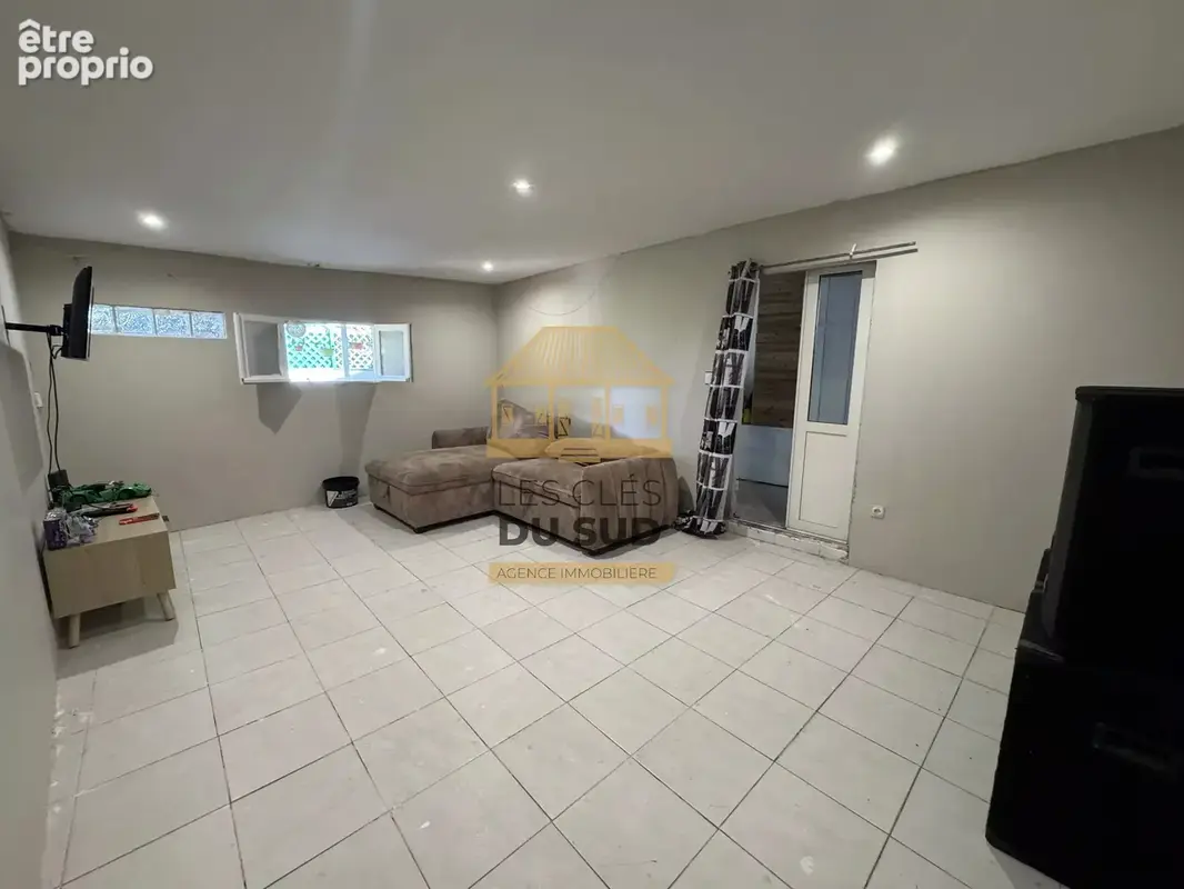SAINT-JOSEPH – LES JACQUES  Maison créole rénovée avec dépendance – 165 000 € HAI - photo 18