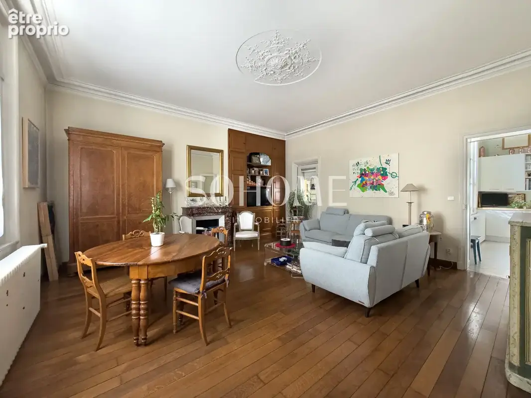 Maison avec cour - centre ville - quartier des ecoles - photo 3