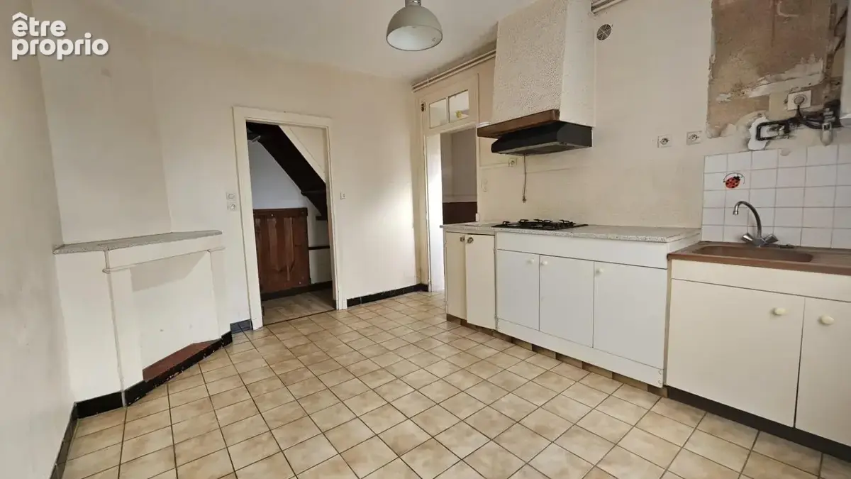 Maison ancienne LE LUDE (72) - photo 7