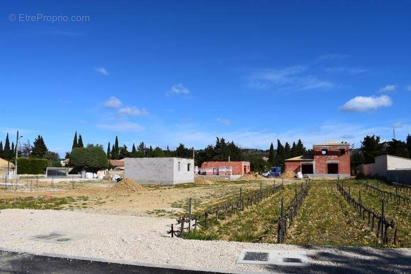 Terrain à ESTEZARGUES