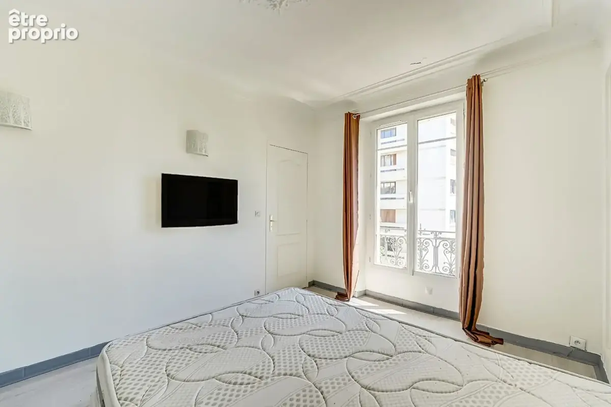 RAMEY - Appartement Paris 2 pièce(s) 38m2 ensoleillé - photo 9