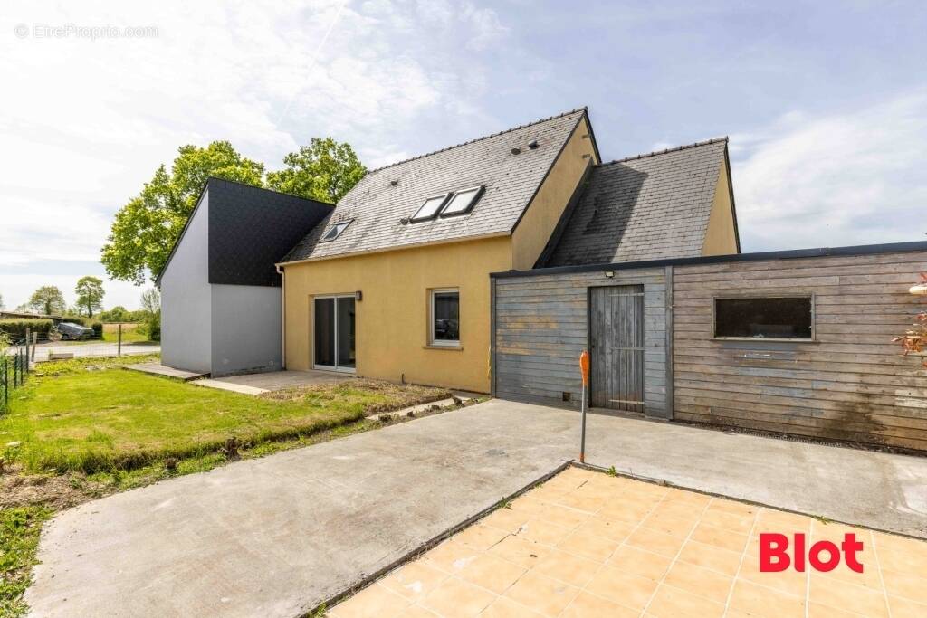 Maison à BOISGERVILLY