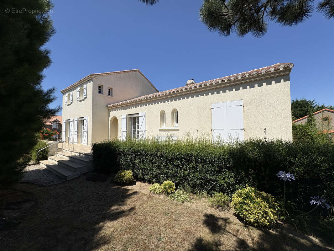 Sainte marie proche tous commerces - photo 2