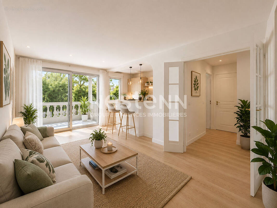 Appartement à VALLAURIS