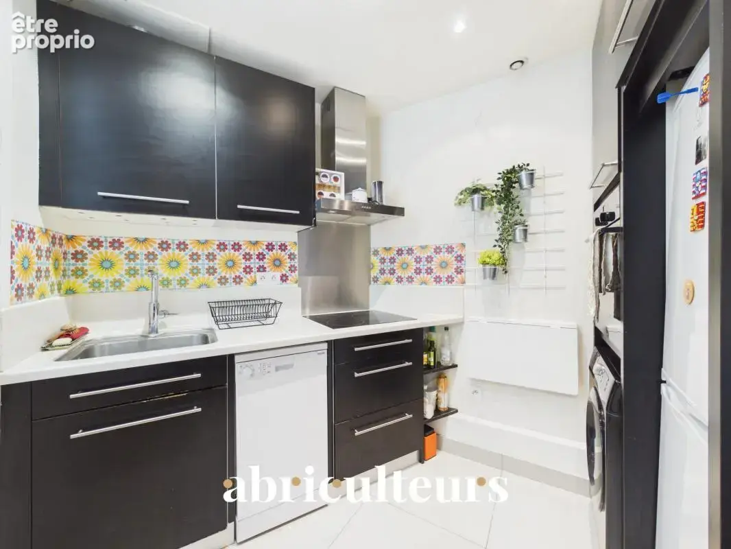 Rare - 3 pièces  Montmartre  (75018) - photo 6