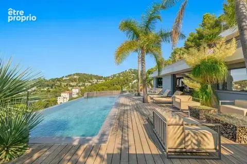 Maison à HYERES