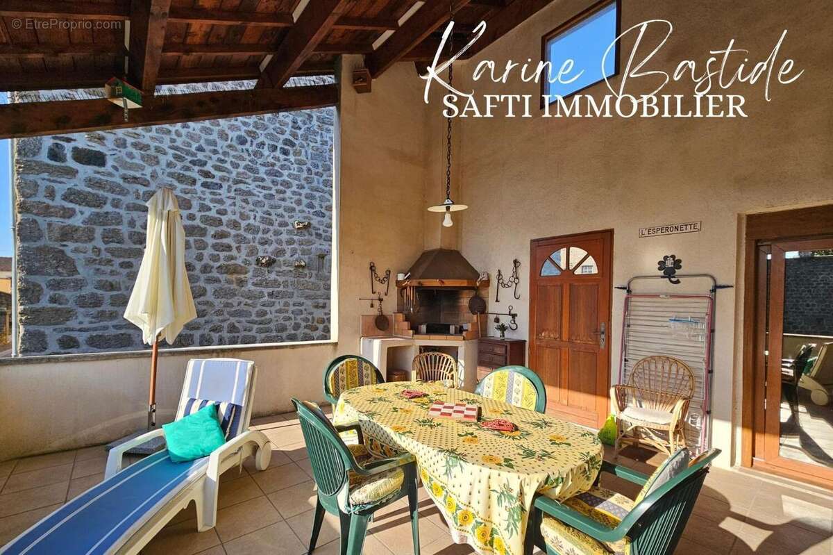 Photo 3 - Maison à COUCOURON