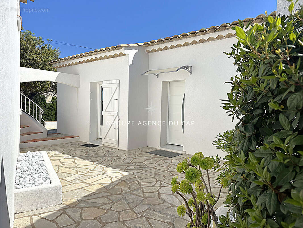 Maison à FREJUS
