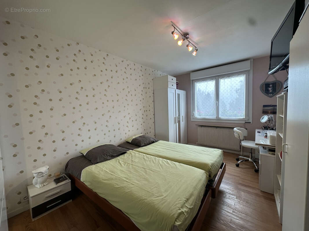 Maison à ETIVAL-CLAIREFONTAINE