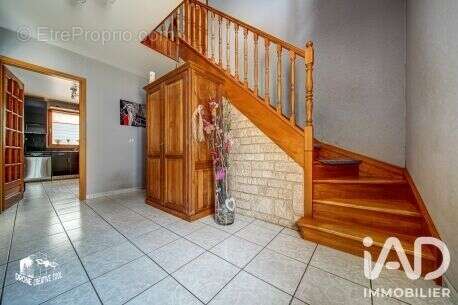 Maison 125 m² à Thionville  - photo 4