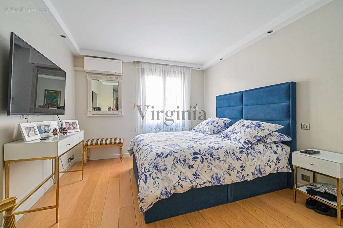 Appartement à CHARENTON-LE-PONT
