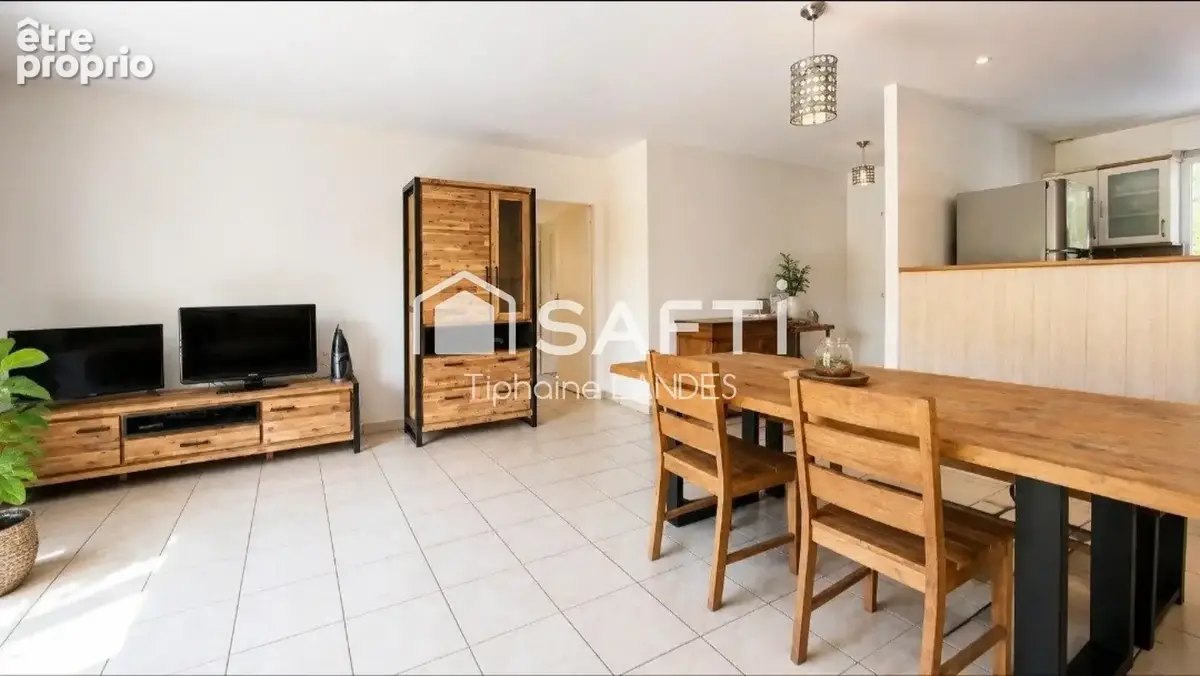 Photo 1 - Maison à VERINES