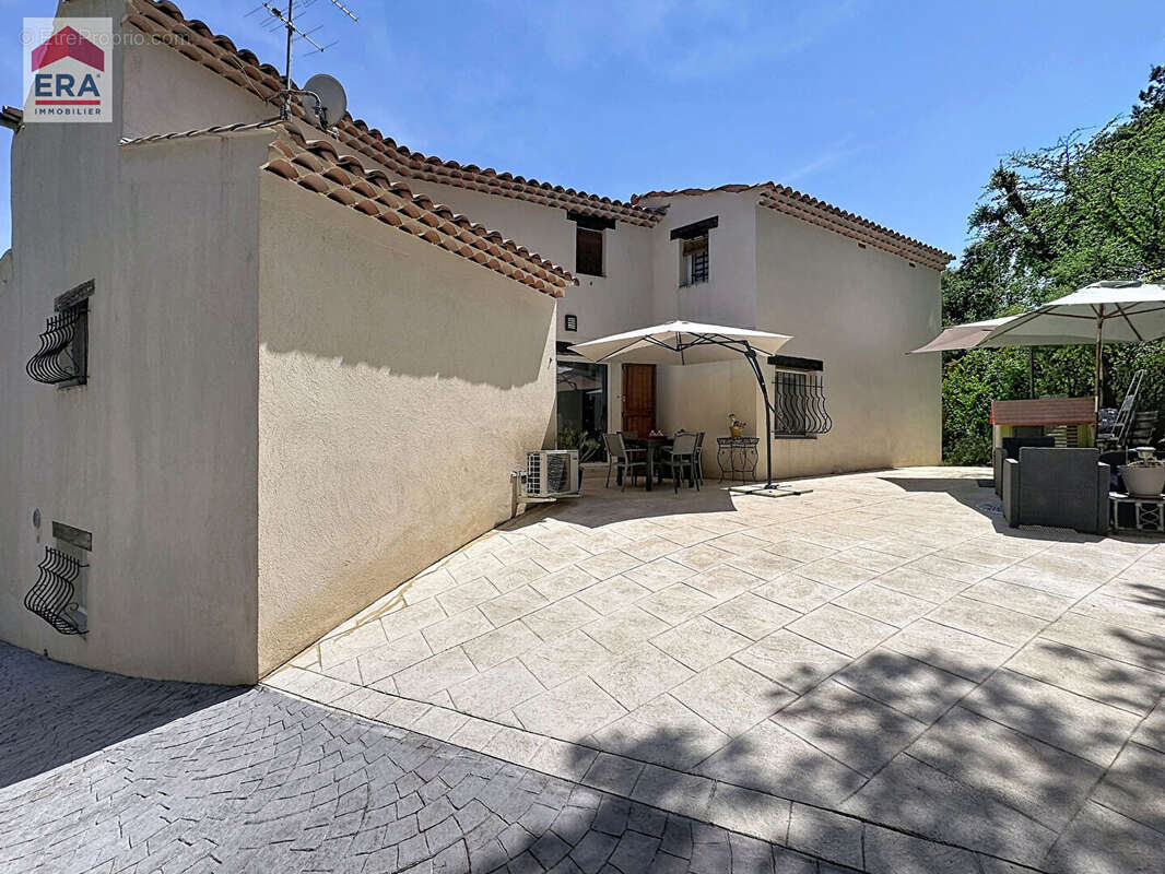 Maison à BOUC-BEL-AIR