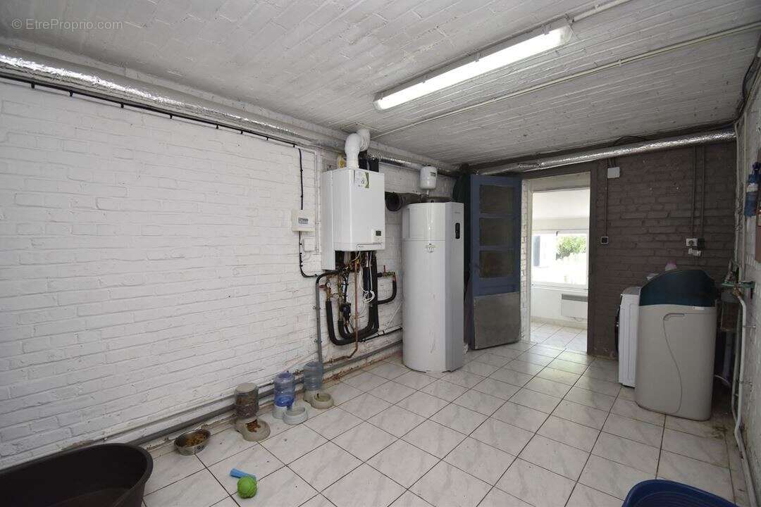 Maison à AVESNES-LES-AUBERT