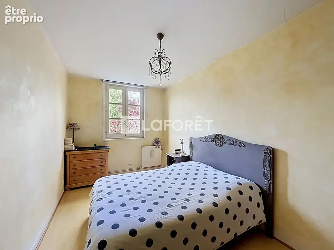 Maison Espaly Saint Marcel 7 pièce(s) 173 m2 - photo 6