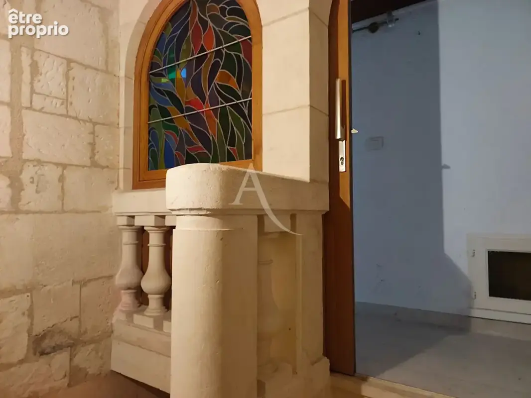 Appartement atypique au coeur du centre historique avec stationnement privatif - photo 1