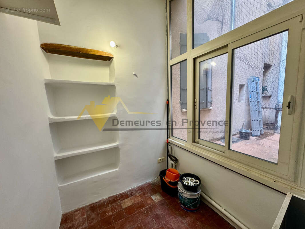 VAISON-LA-ROMAINE   Immeuble Idéal investisseur. - photo 13