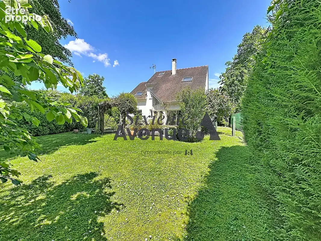 Maison à LE PLESSIS-TREVISE