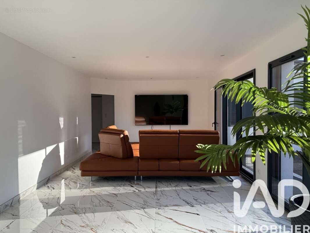 Photo 3 - Maison à COUZEIX