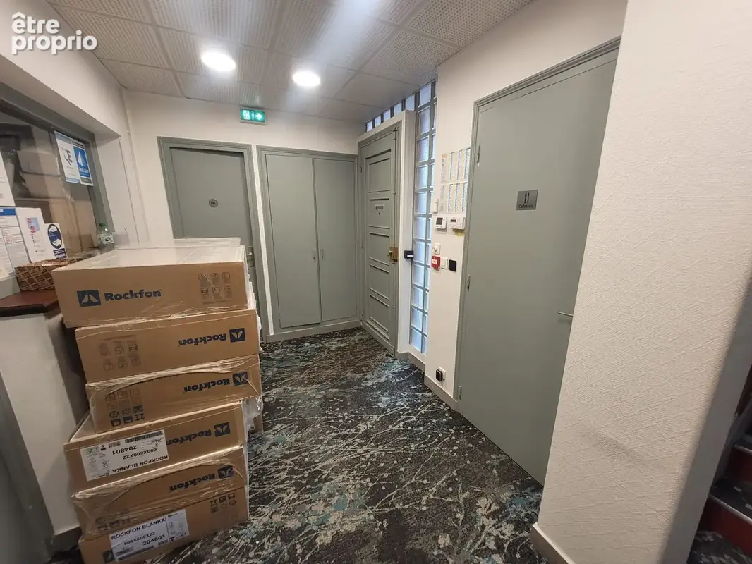 Commerce 194 m² à vendre à Le Bourget (93350) - photo 5