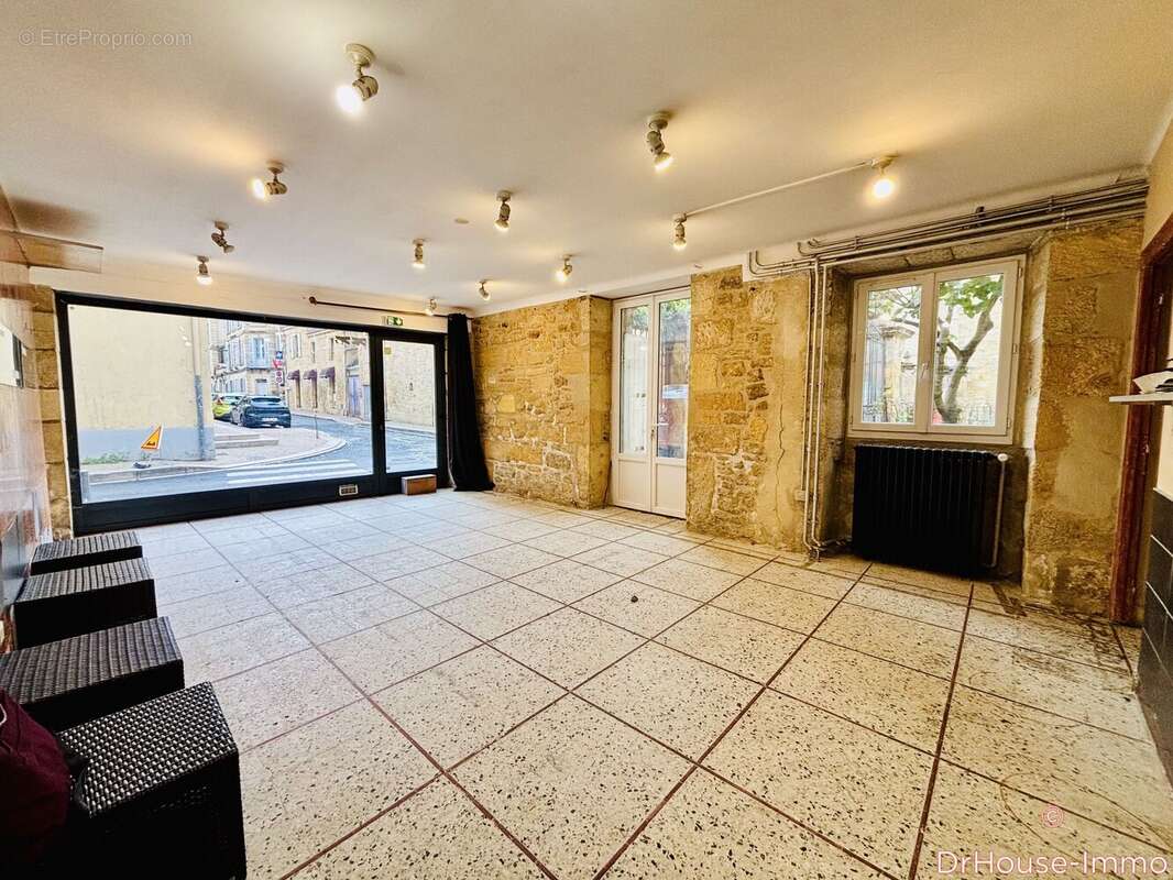 Appartement à SARLAT-LA-CANEDA