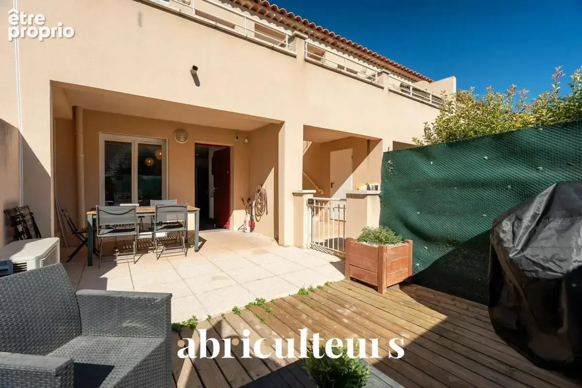Gardanne (13120) : Appartement T3 en rez-de-jardin avec terrasse et box fermé - photo 12