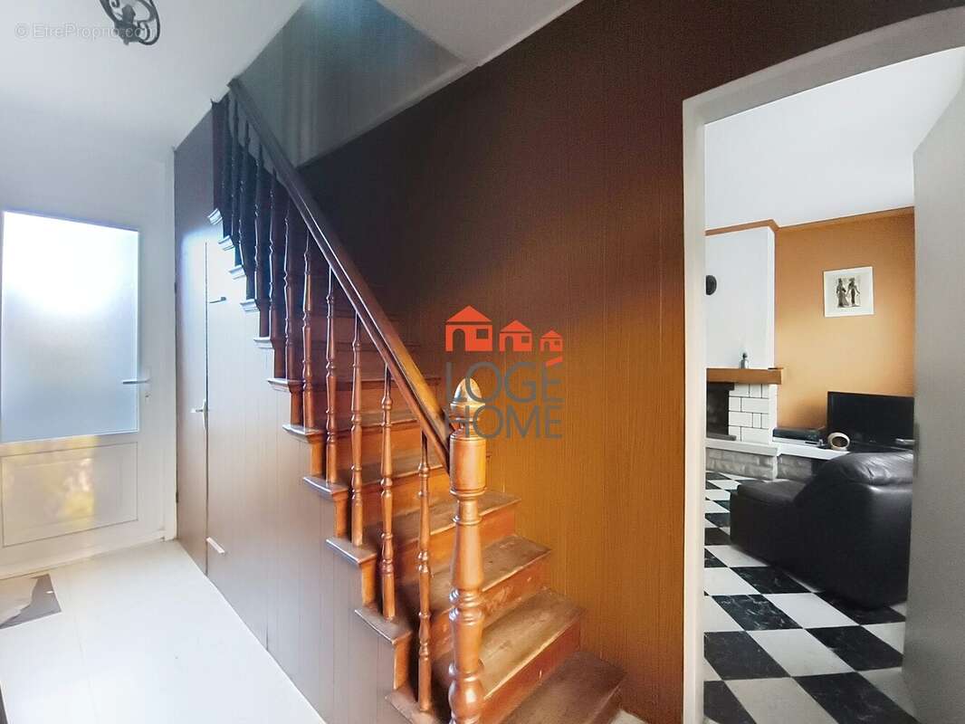 Maison à BRUAY-LA-BUISSIERE