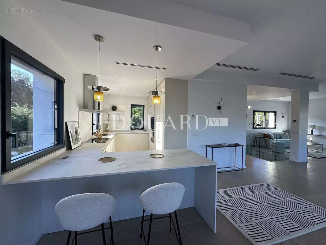 Maison à ROQUEBRUNE-CAP-MARTIN