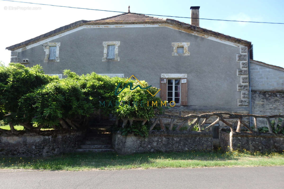 Maison à TAILLECAVAT