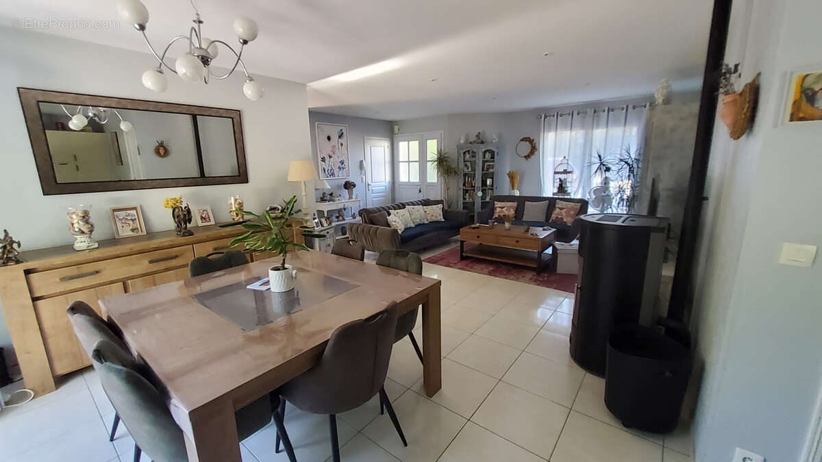 Maison plain pied 3 chambres proche commodites - photo 3