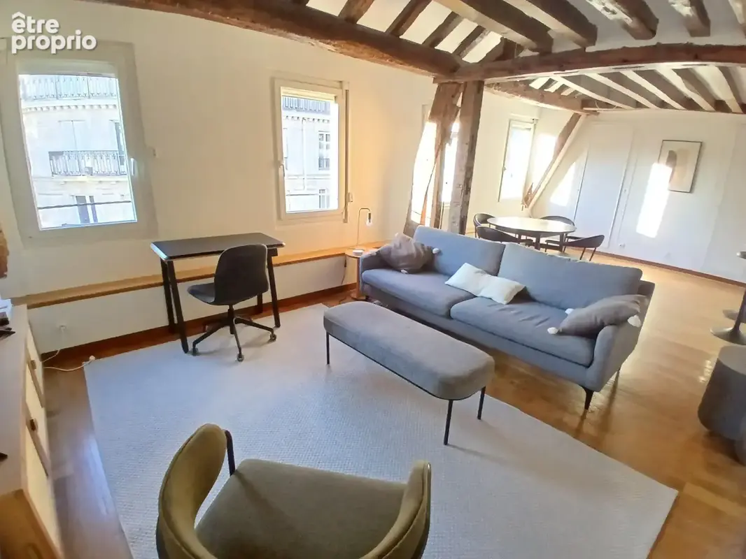Appartement à PARIS-11E