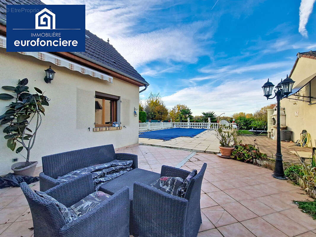 Maison à ROSIERES-PRES-TROYES