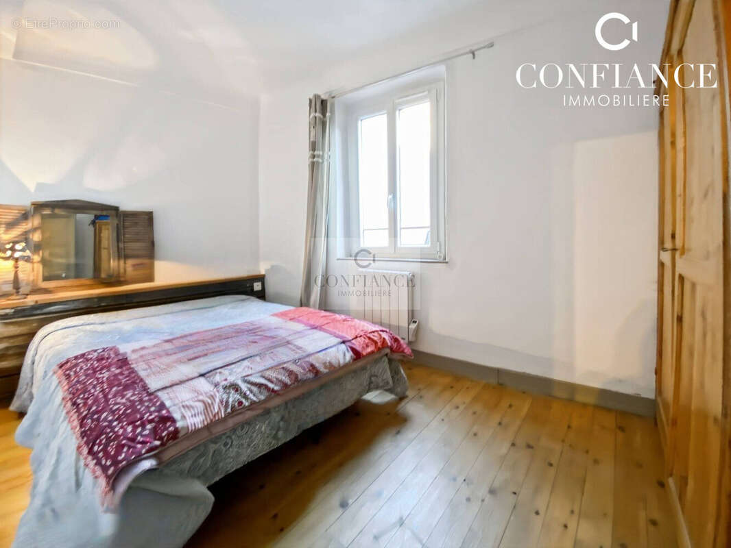 Appartement à SAINT-ETIENNE-DE-TINEE