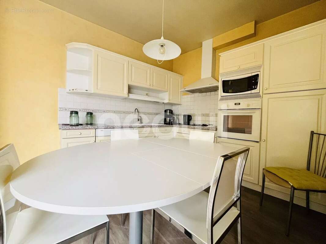 Maison à CHATELGUYON