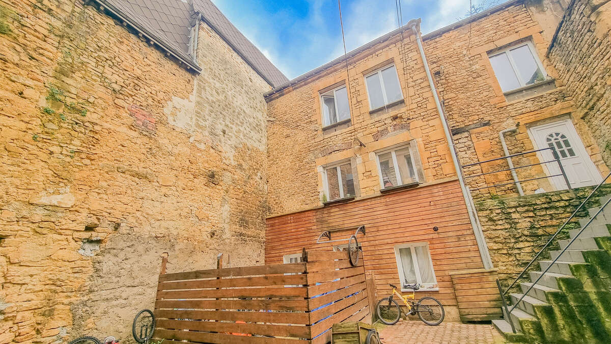 Appartement à SEDAN