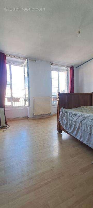 Maison à FRESNAY-SUR-SARTHE