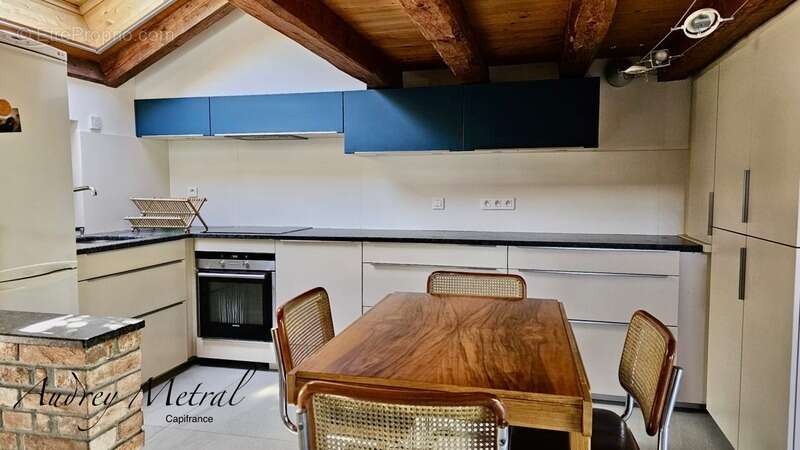Maison en pierre avec piscine + terrain à vendre à SERRIERES EN CHAUTAGNE (73), 50 min de Genève et d'Annecy, 35 min d'Aix-les-B - photo 6