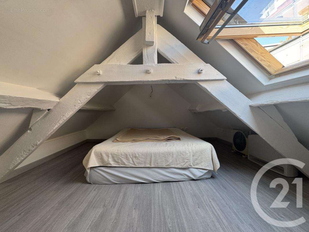 Appartement à FONTENAY-SOUS-BOIS