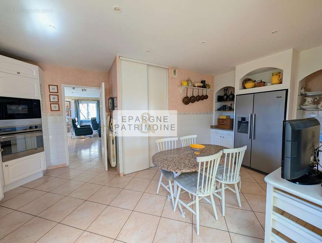 n°6 - Maison à SATOLAS-ET-BONCE