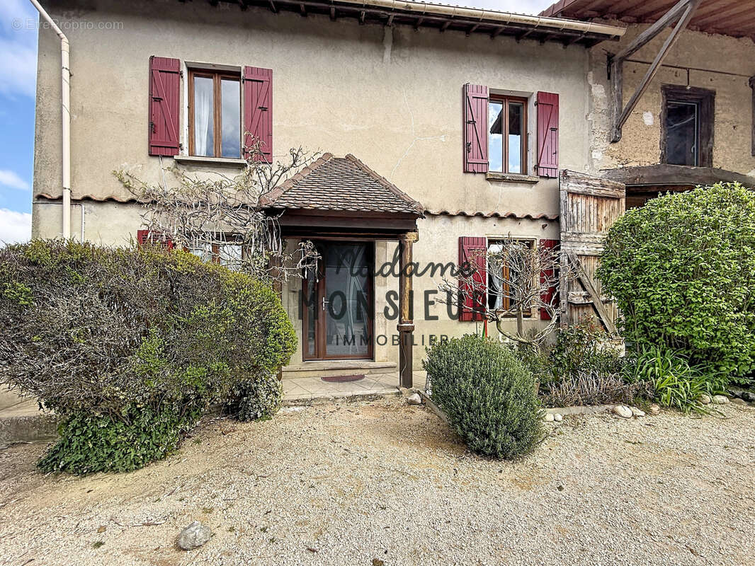 Maison à CHATEAUVILAIN