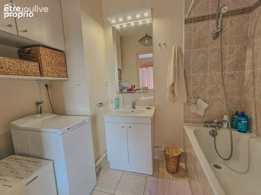 Exclusivité – appartement t2 avec balcon, vue dégagée et parking - photo 10