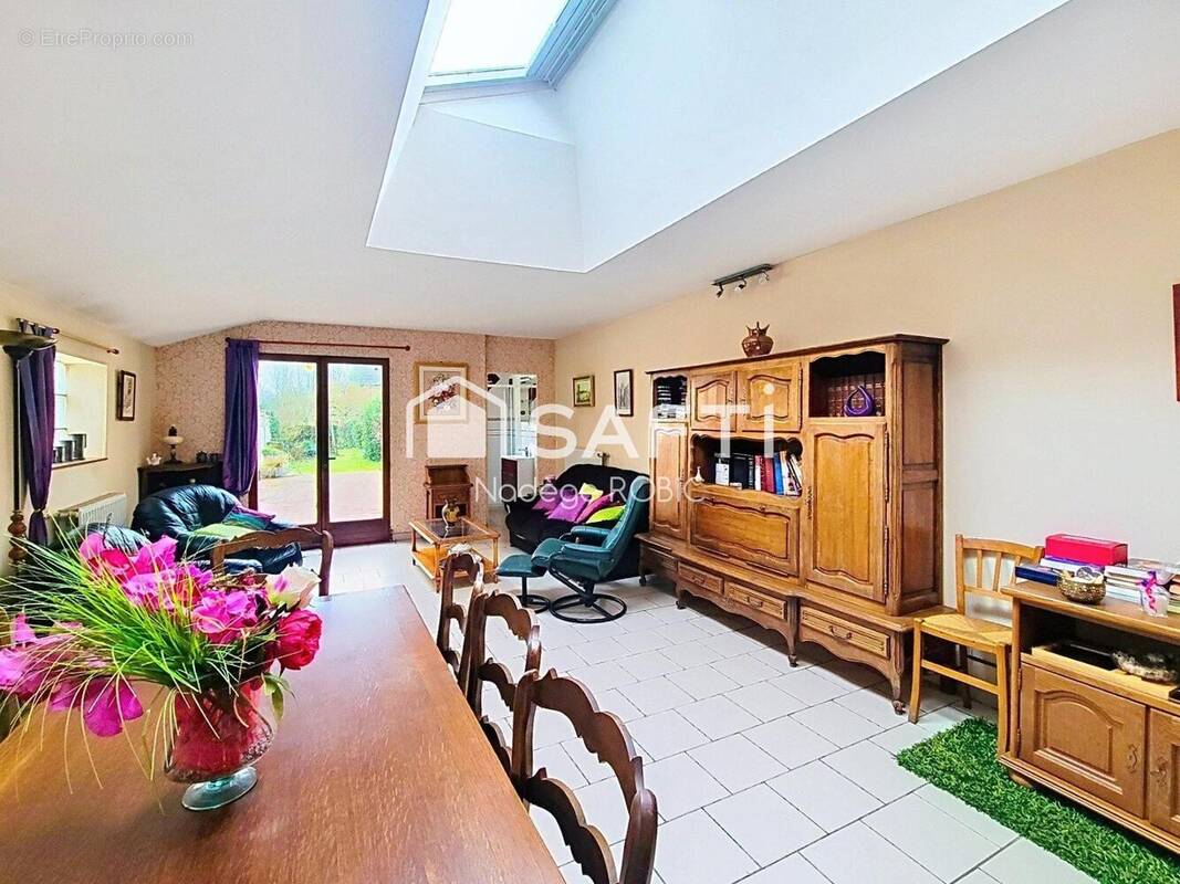 Photo 1 - Maison à SEICHES-SUR-LE-LOIR