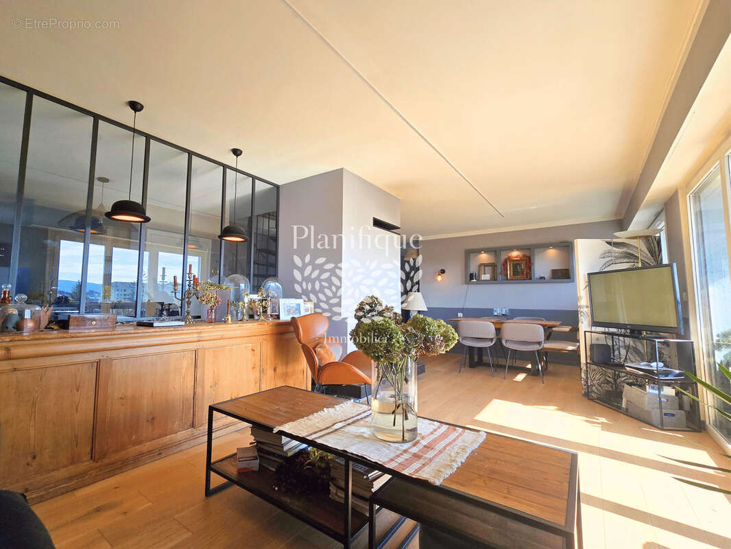 Appartement à ANNEMASSE