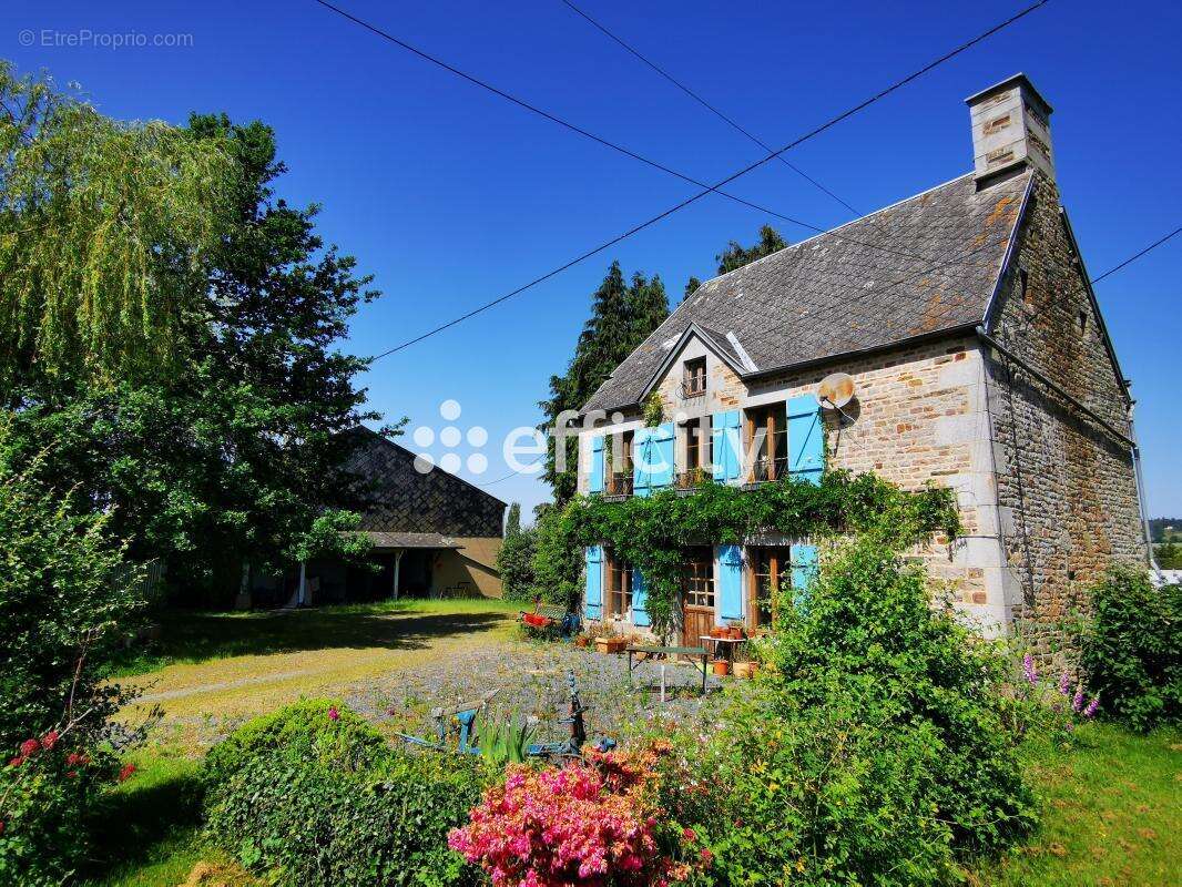 Maison à LANDELLES-ET-COUPIGNY