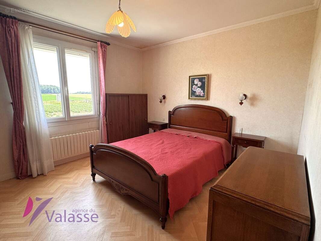 Maison à BEUZEVILLE-LA-GRENIER