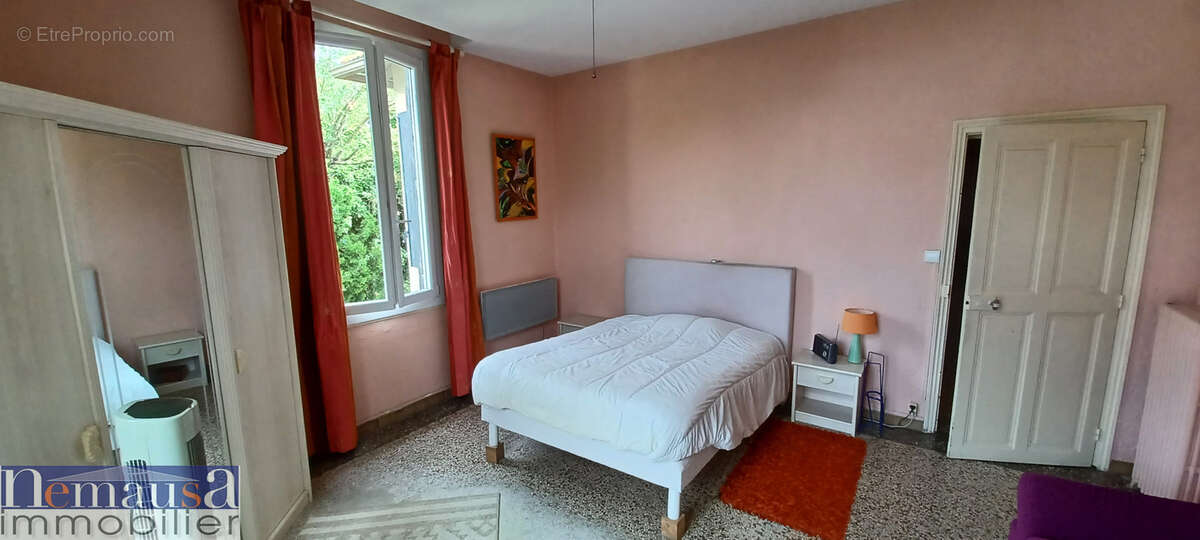 Maison à SAINT-GILLES