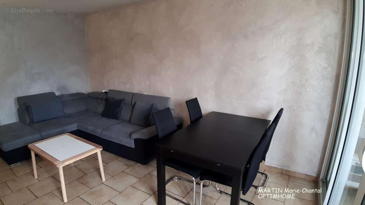 Appartement T3 lumineux avec loggia, parking, cave – Marseille 15e bd du Bosphore - photo 17