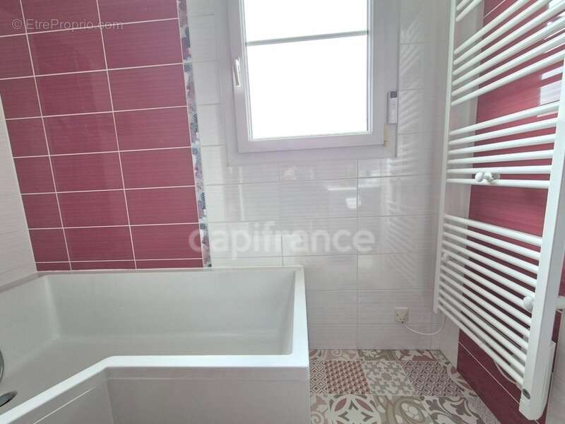 Maison à SAINT-GEORGES-DE-DIDONNE