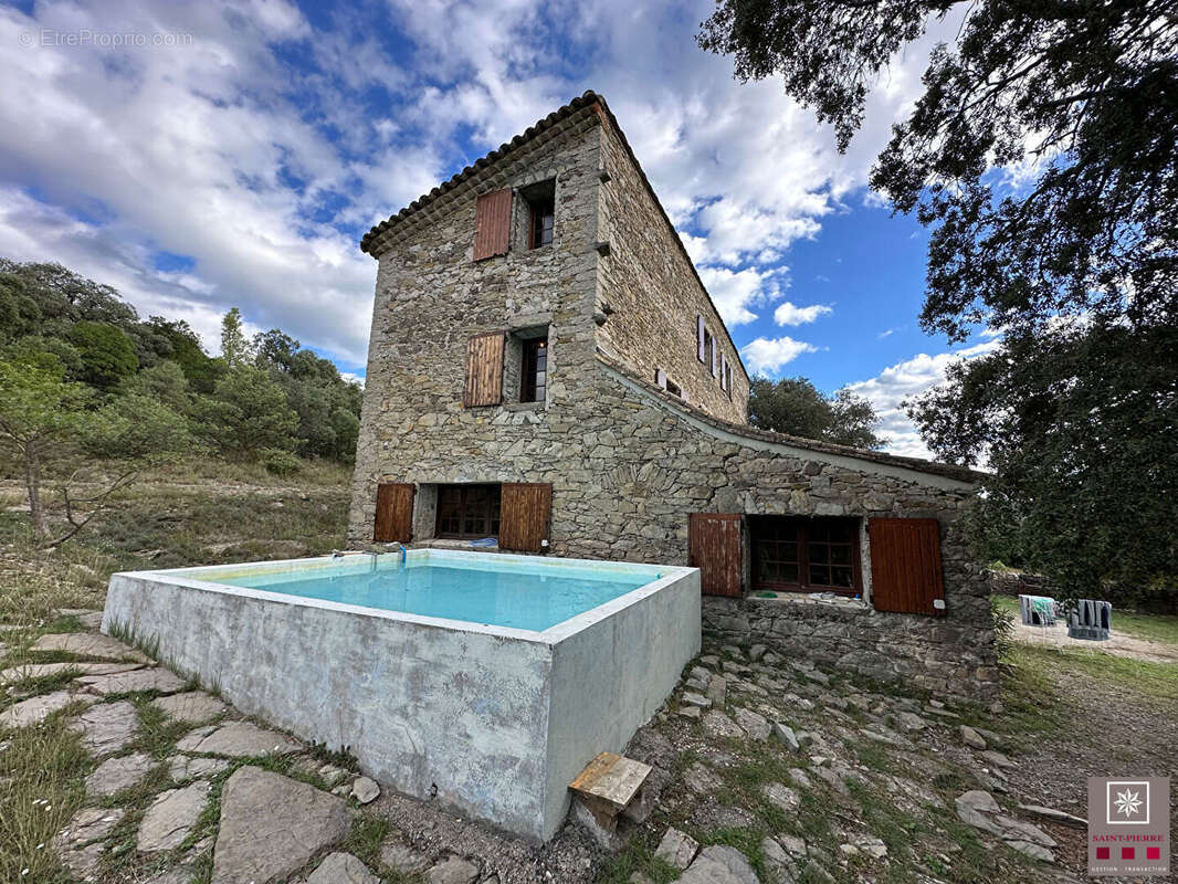 Maison à DURFORT-ET-SAINT-MARTIN-DE-SOSSENAC